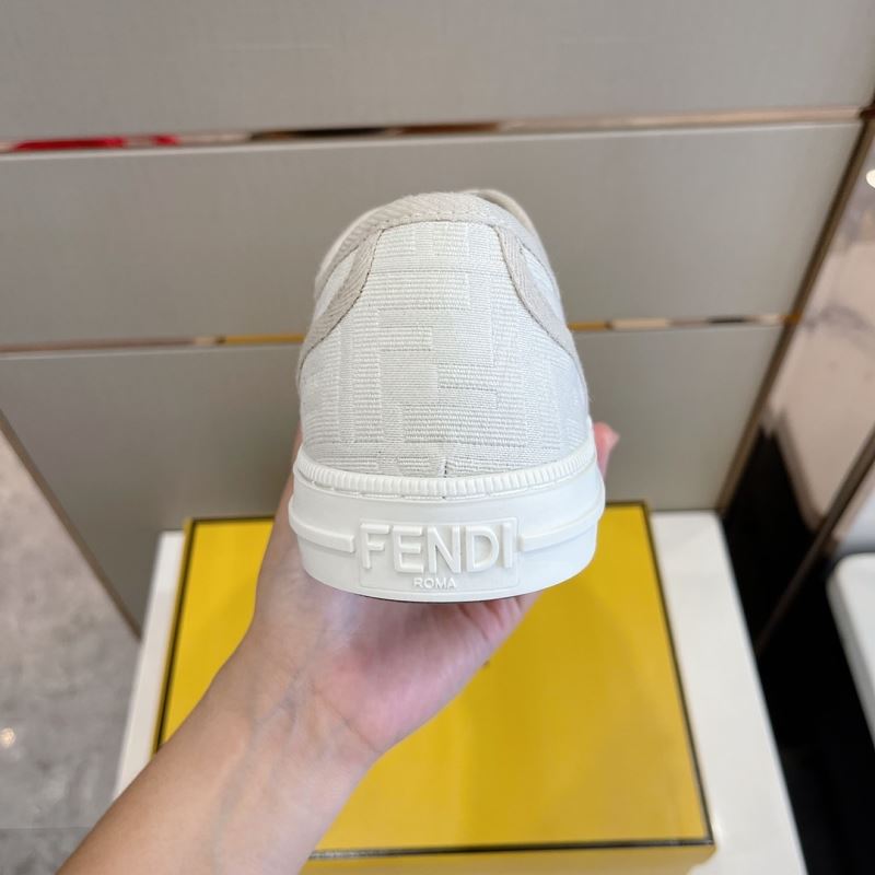 Fendi Low Shoes